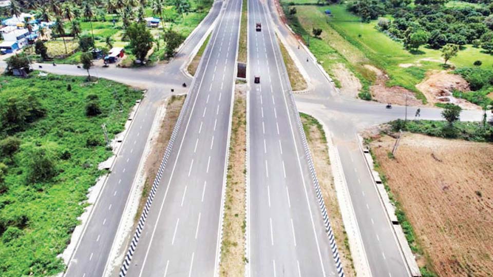 Bengaluru-Mysuru Expressway: Nitin Gadkari’s aerial survey, road ride in Ramanagara tomorrow
