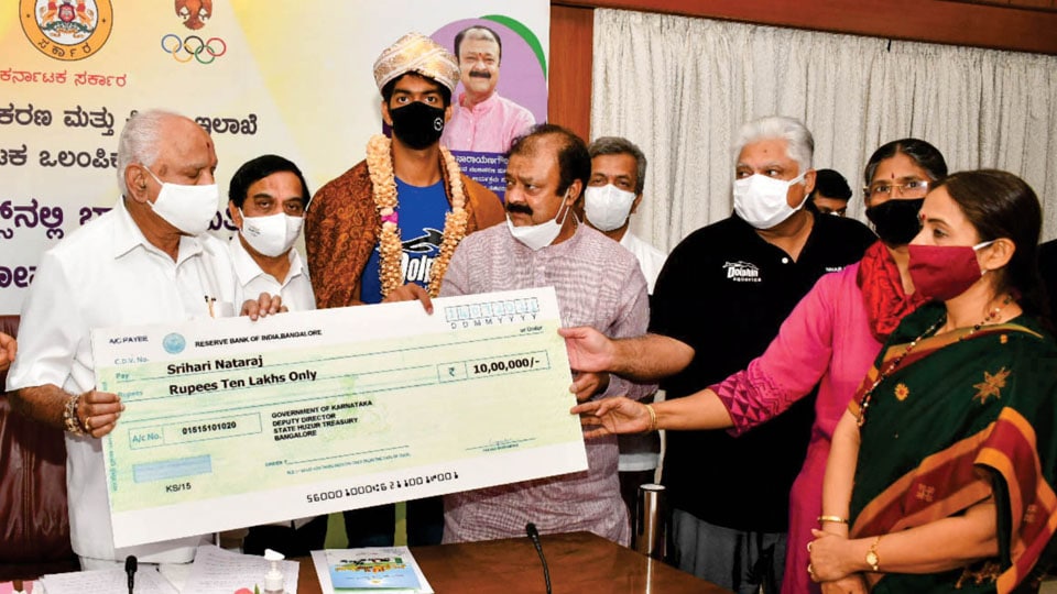 CM provides financial assistance to Olympians