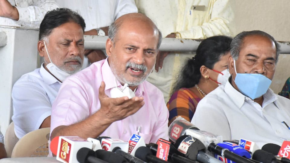 JD-S offers ticket to G.T. Devegowda and his son