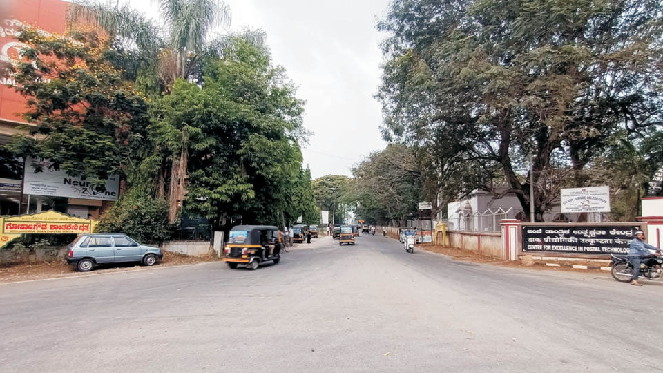 Widening of Male Mahadeshwara Road from Gopala Gowda Hospital Circle to old Milk Dairy