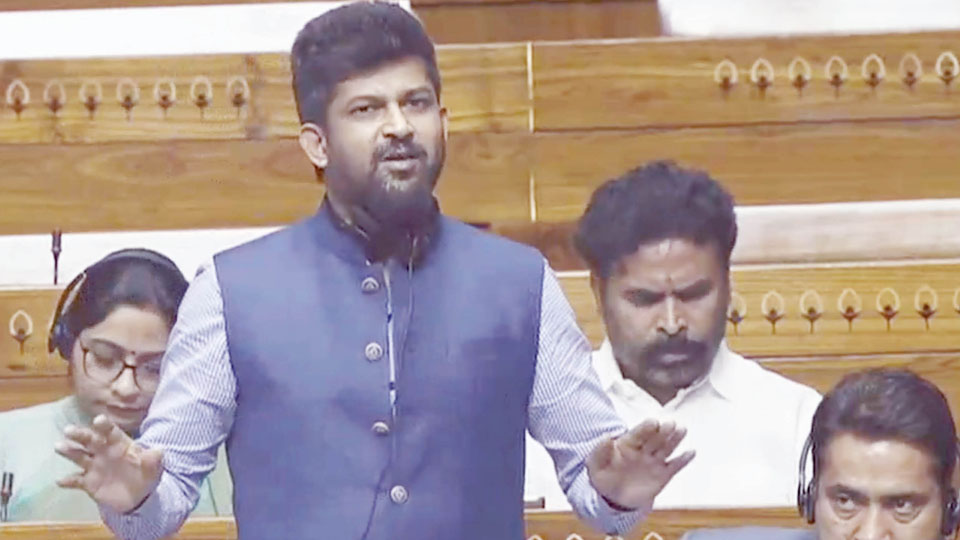Echo of ‘Chalo Delhi’: Pratap Simmha roars in Lok Sabha against Karnataka Government